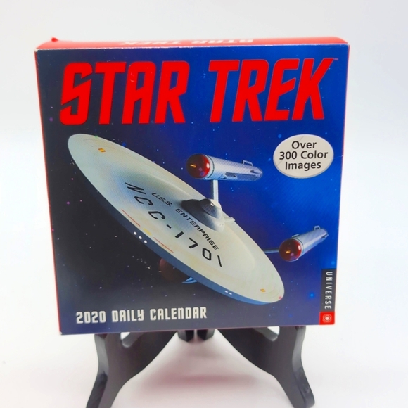 Star Trek Full Color 2020 Daily Calendar - Multicolor NIB - Picture 1 of 2